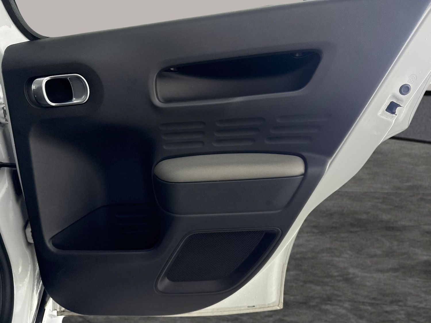 Used Citroen C4 Cactus 2017 for sale - 77158221: Photo 27