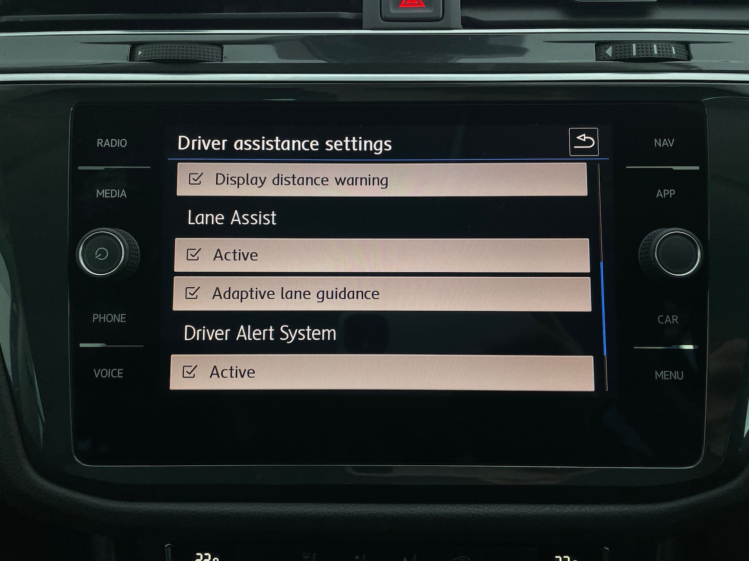 Used Volkswagen Tiguan 2019 for sale - 76933484: Photo 24