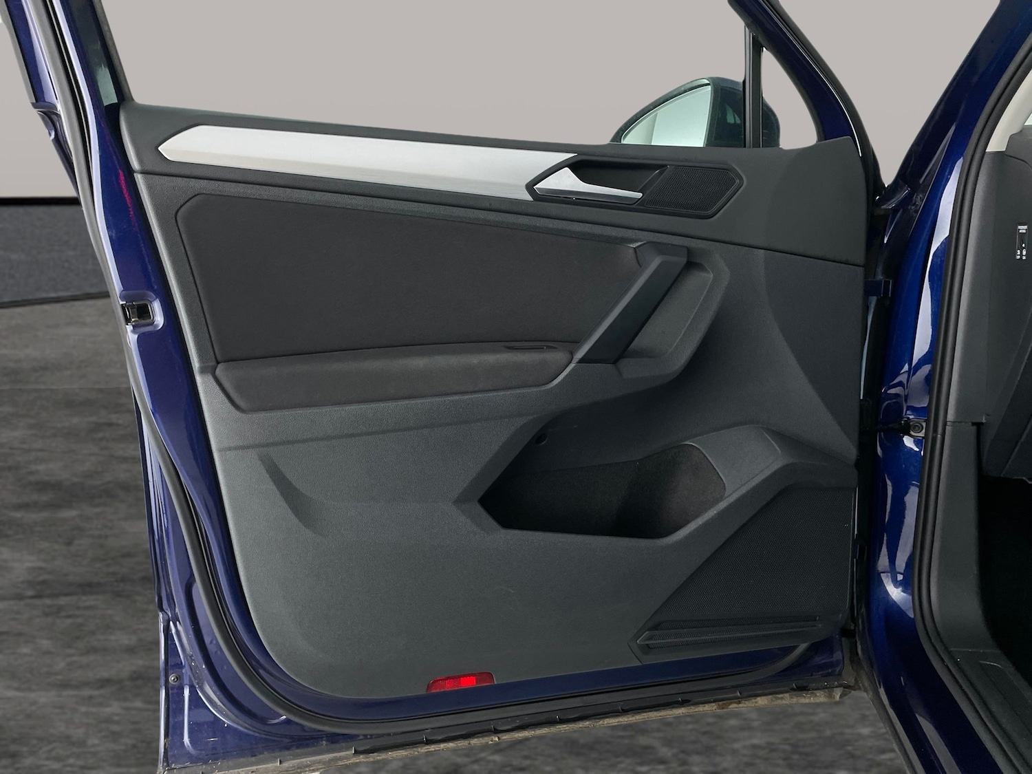 Used Volkswagen Tiguan 2019 for sale - 76933484: Photo 29