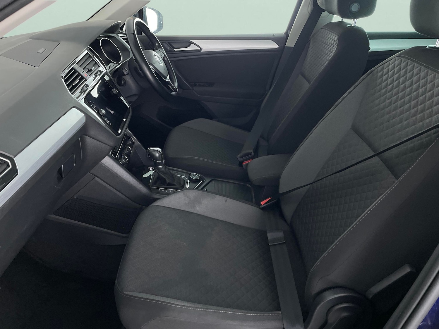 Used Volkswagen Tiguan 2019 for sale - 76933484: Photo 4