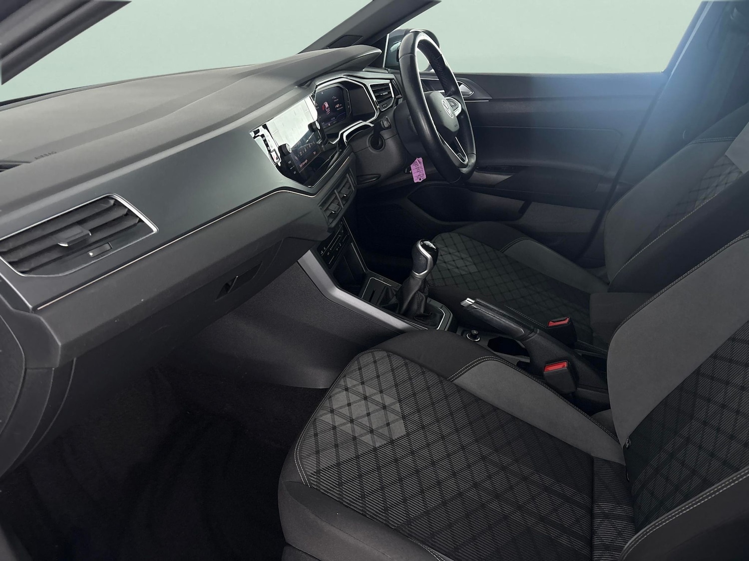 Used Volkswagen Taigo 2023 for sale - 77617469: Photo 4