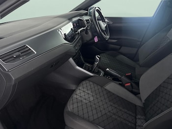 Used Volkswagen Taigo 2023 for sale - 77617469: Photo