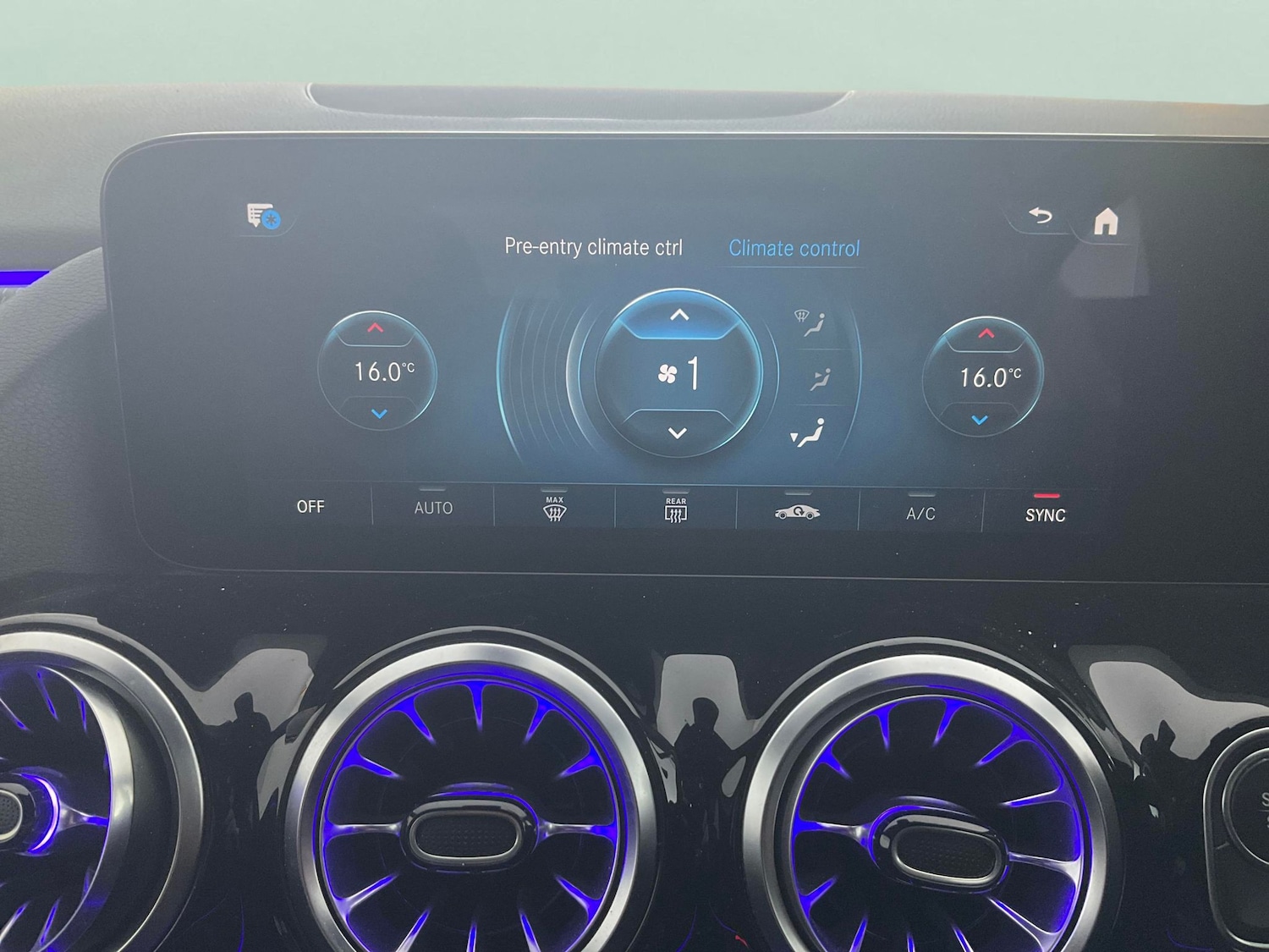 Used Mercedes-Benz EQA 2022 for sale - 76426173: Photo 22