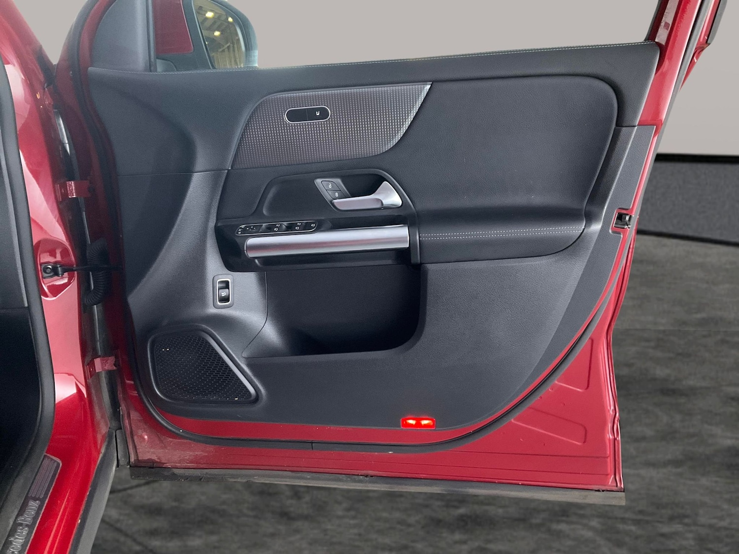 Used Mercedes-Benz EQA 2022 for sale - 76426173: Photo 37