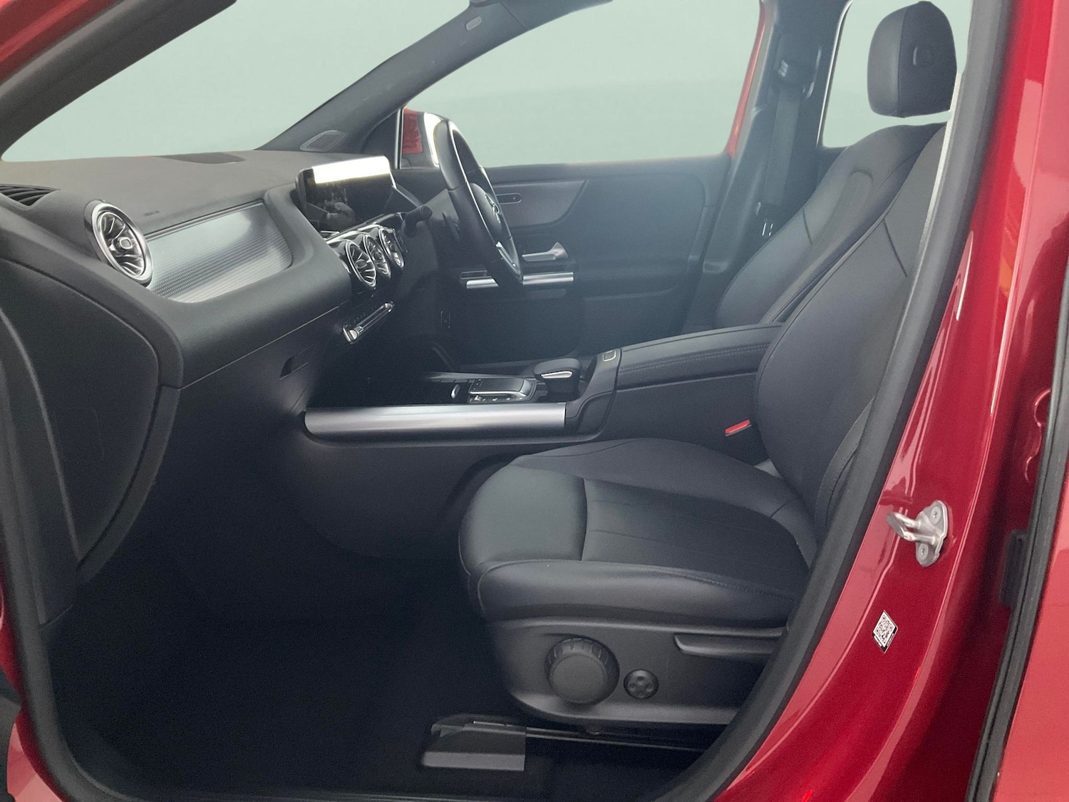 Used Mercedes-Benz EQA 2022 for sale - 76426173: Photo 6