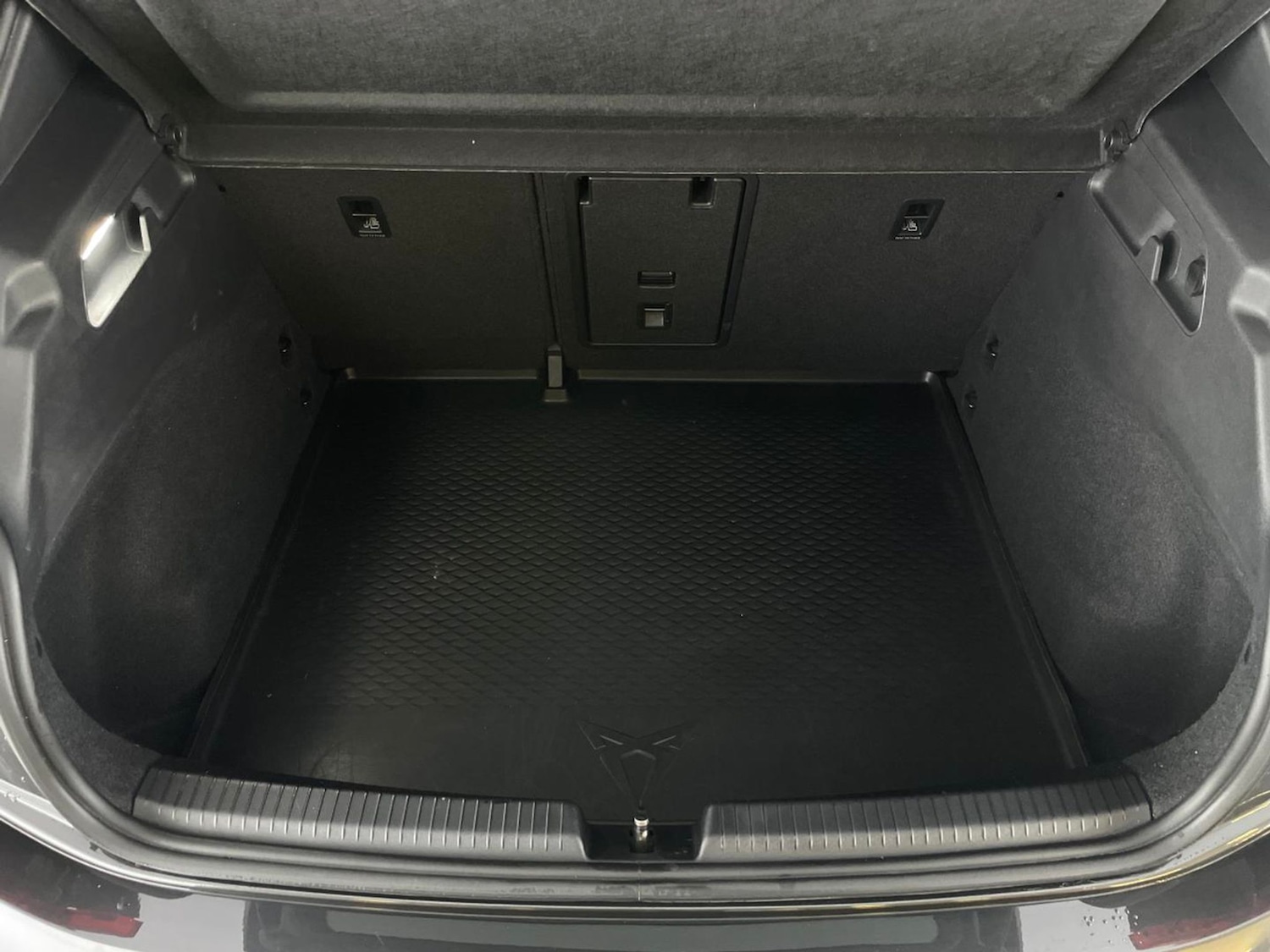 Used Cupra Born 2023 for sale - 76515164: Photo 39