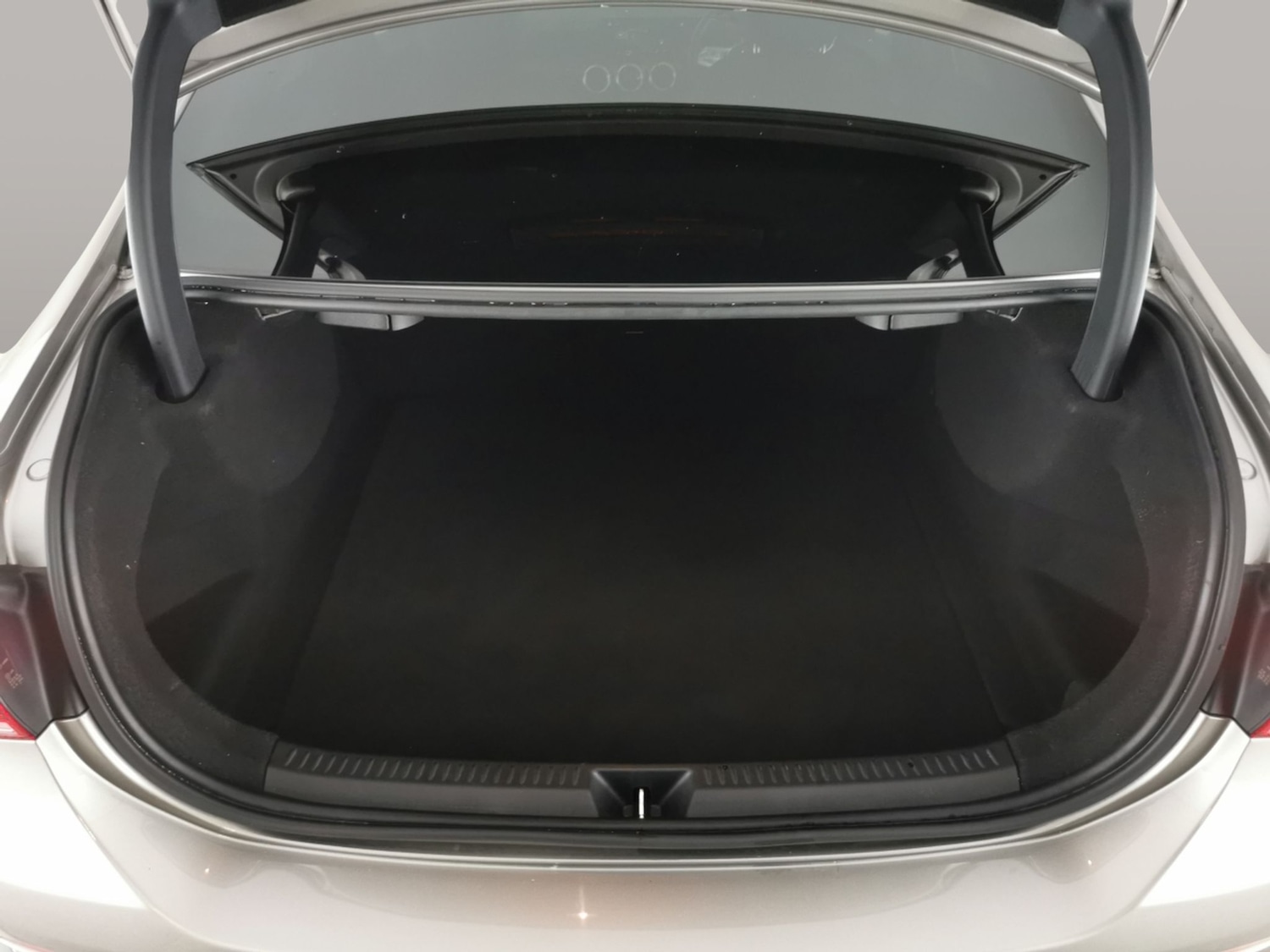 Used Mercedes-Benz A-Class 2019 for sale - 76445173: Photo 45