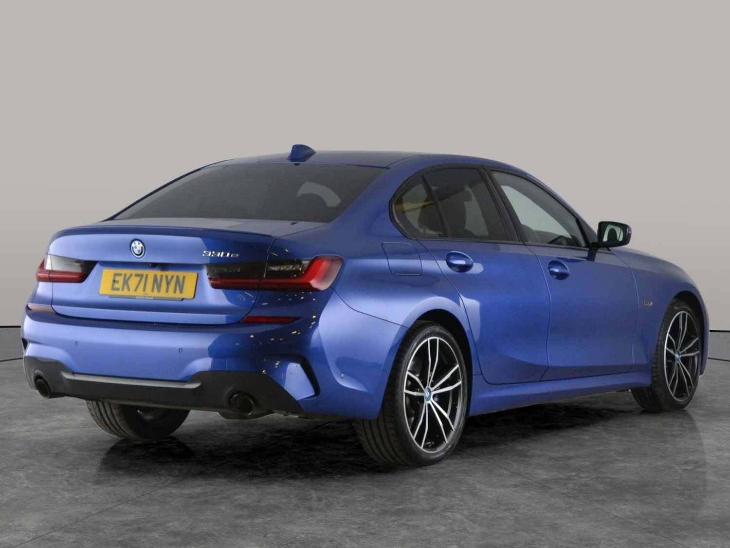 Used BMW 3 Series 2021 for sale - 77392430: Photo 11