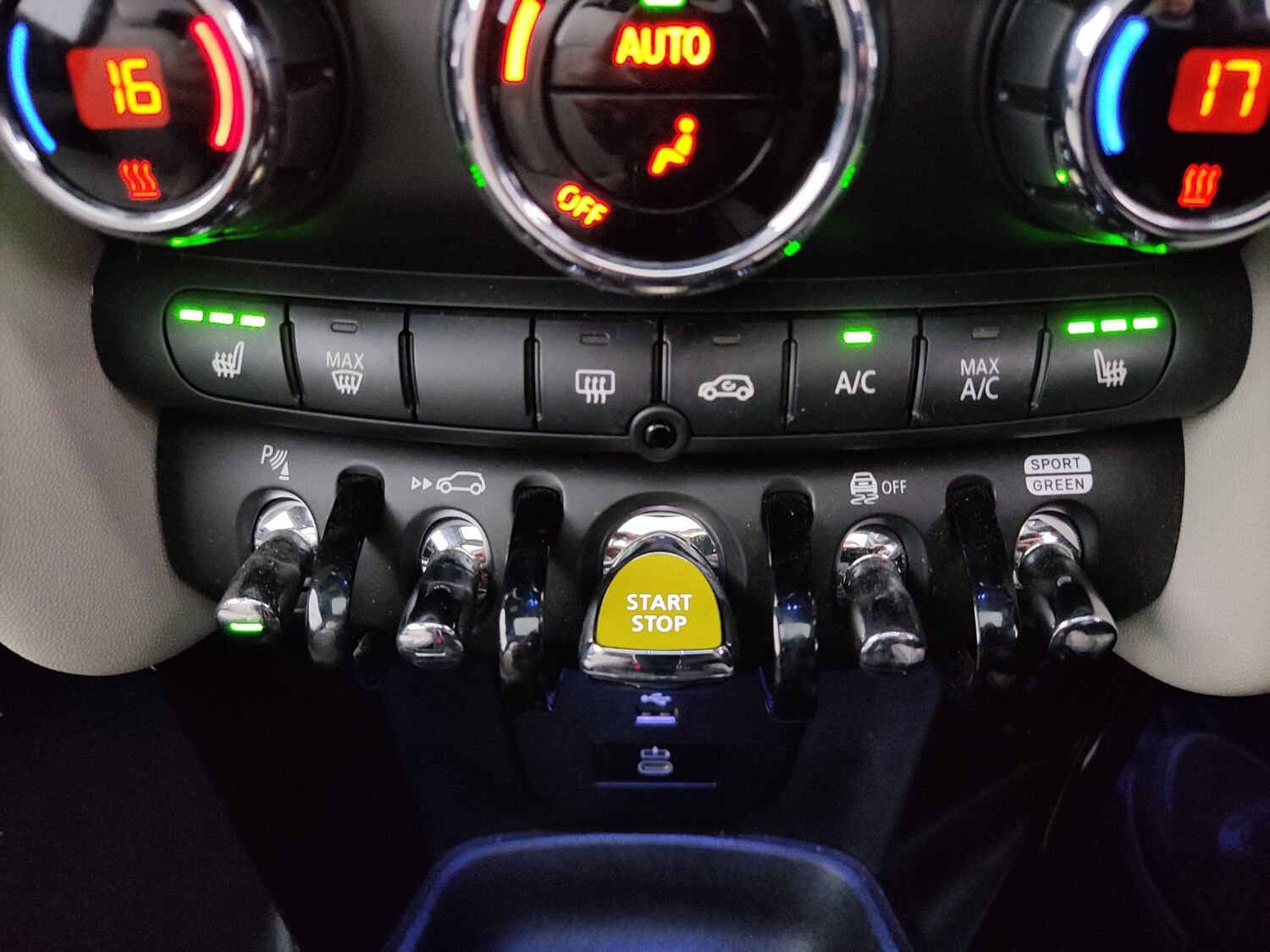 Used MINI Electric Hatch for sale - 77872979: Photo 22