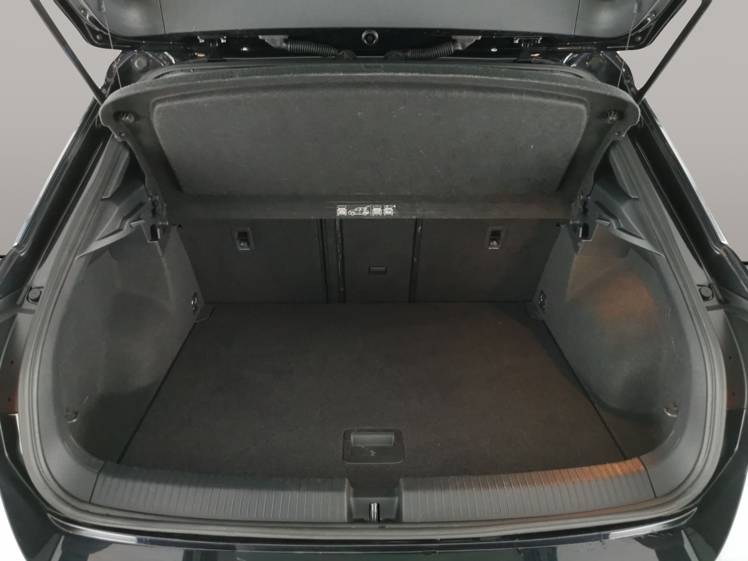 Used Volkswagen T-Roc 2021 for sale - 76879157: Photo 36