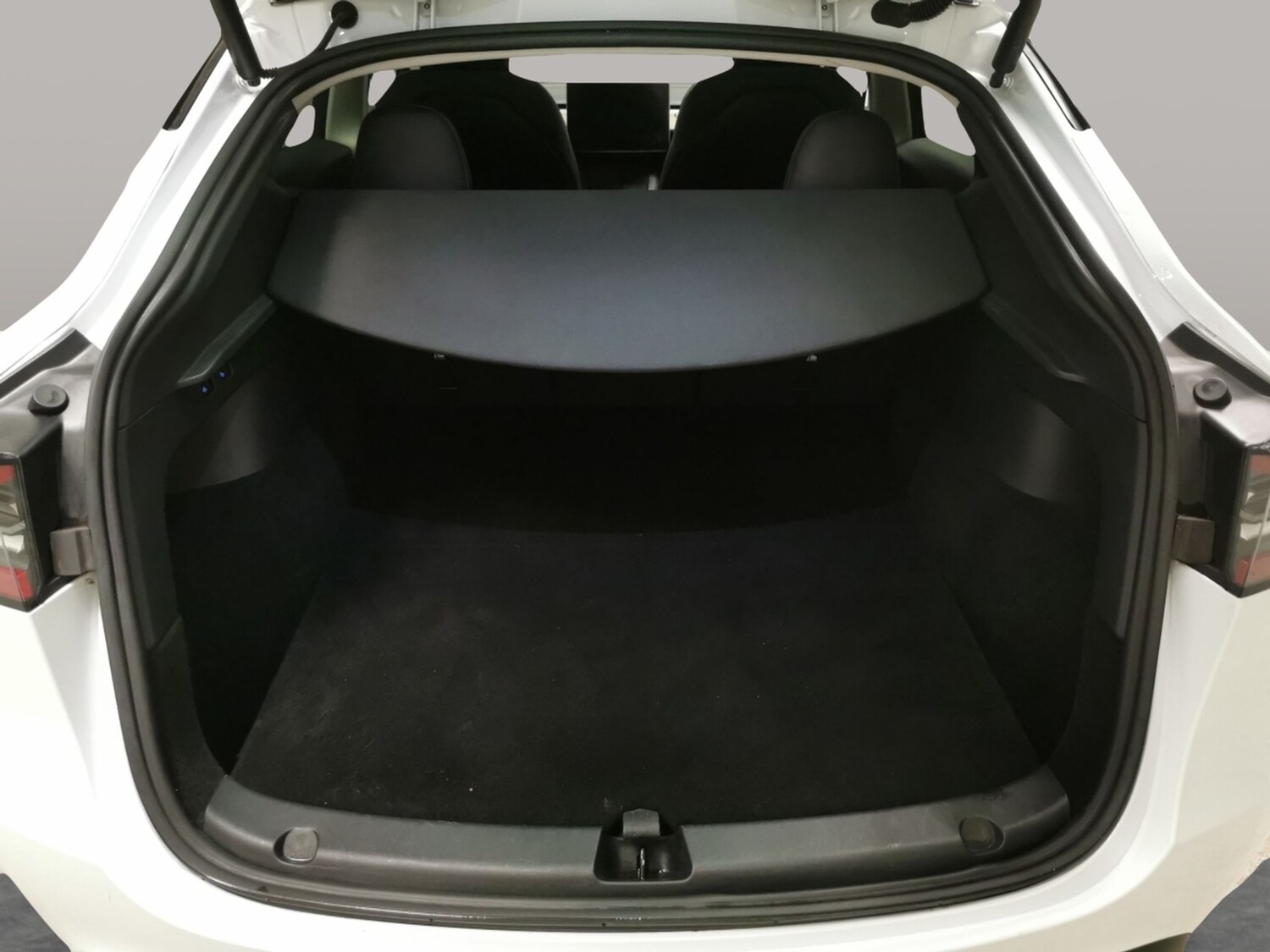 Used Tesla Model Y 2023 for sale - 77942633: Photo 34