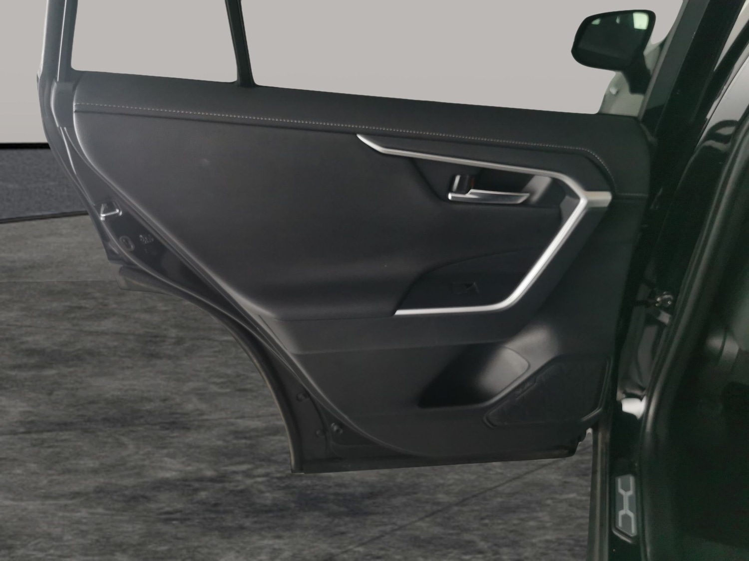 Used Toyota RAV4 2021 for sale - 76736286: Photo 25