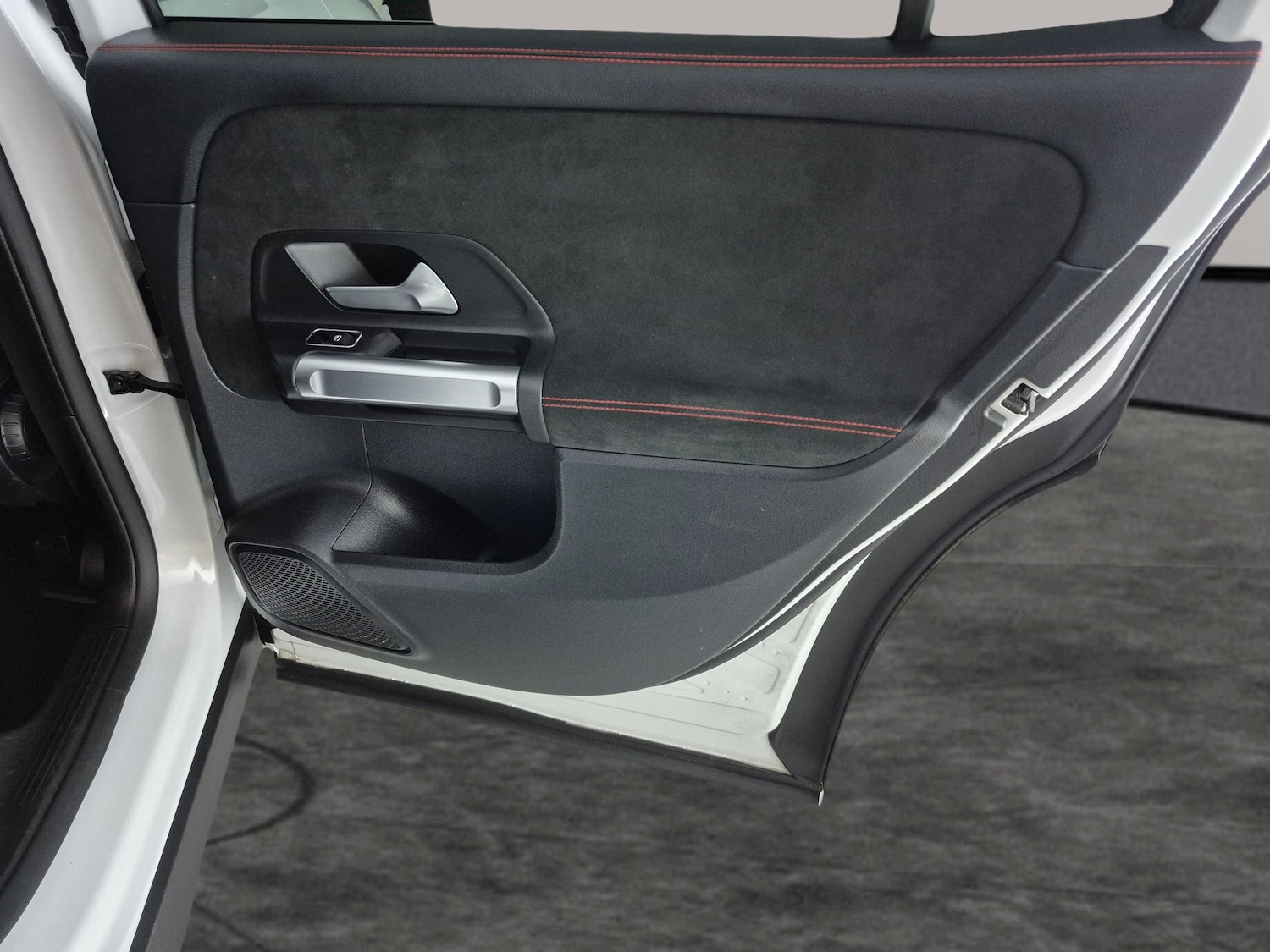 Used Mercedes-Benz GLB 2022 for sale - 78150836: Photo 31