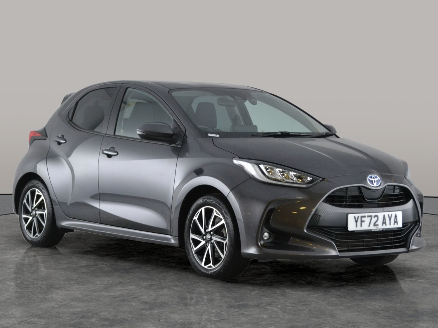 Used Toyota Yaris 2022 for sale - 77136670: Photo 12