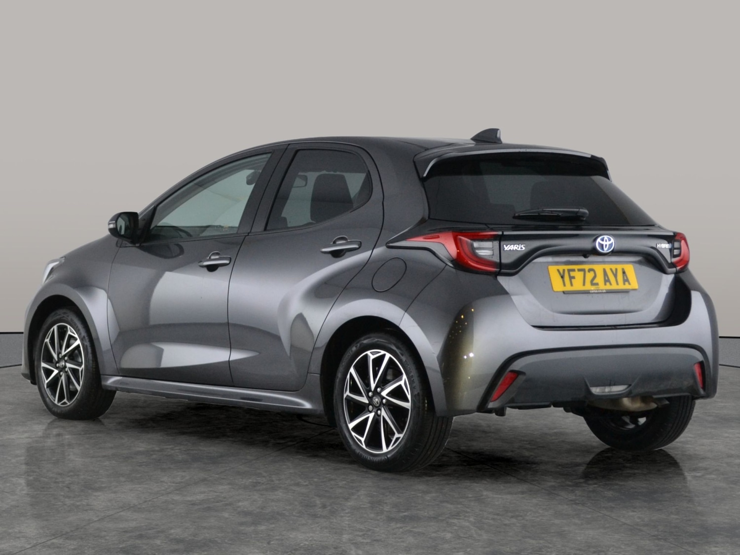 Used Toyota Yaris 2022 for sale - 77136670: Photo 8