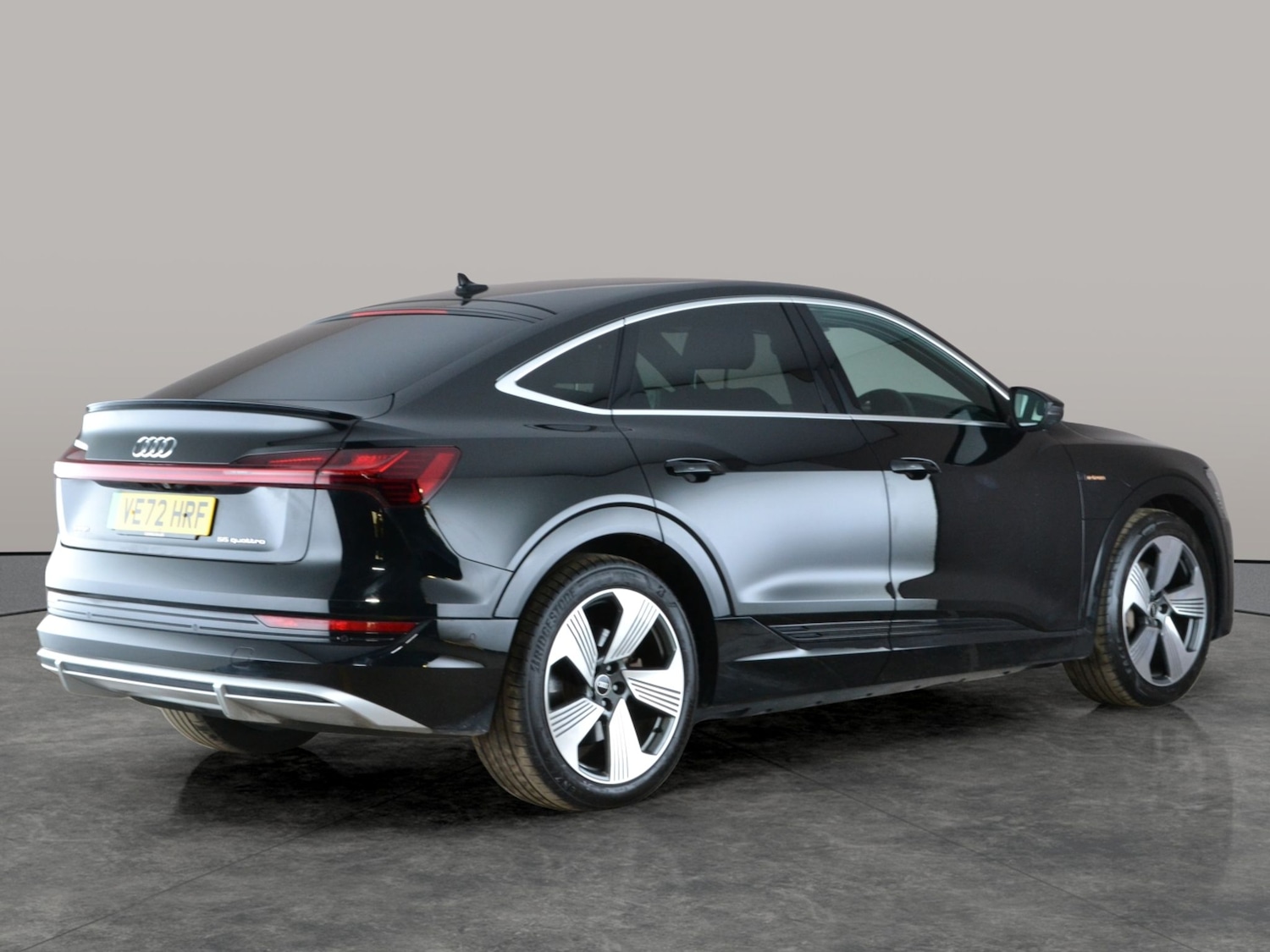 Used Audi e-tron 2023 for sale - 78199738: Photo 11