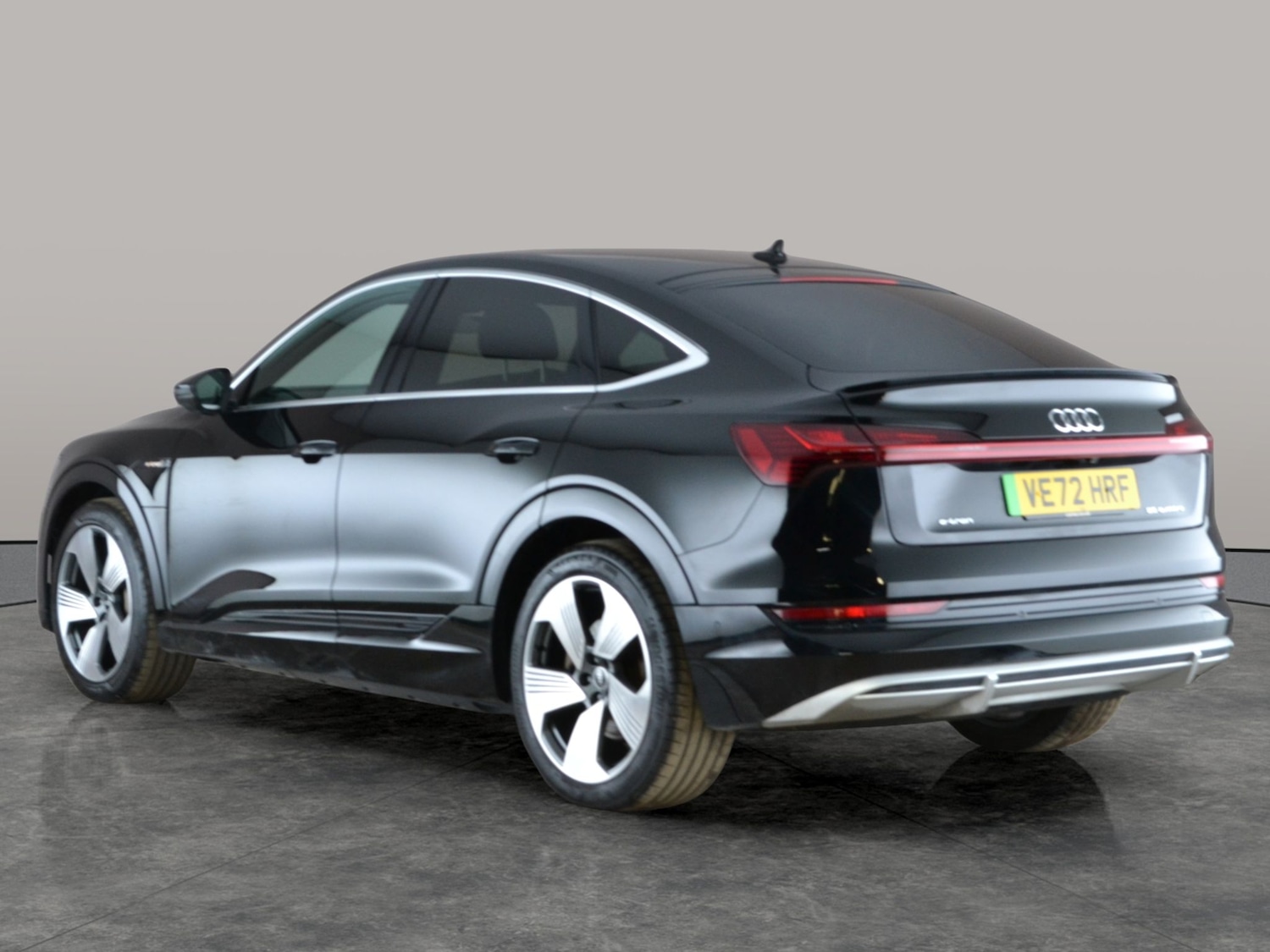 Used Audi e-tron 2023 for sale - 78199738: Photo 13