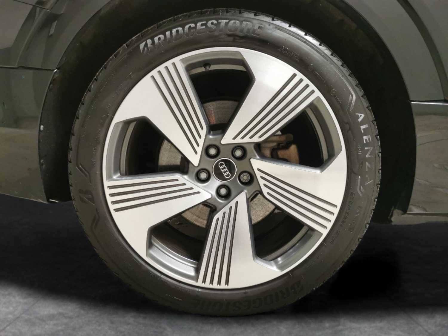 Used Audi e-tron 2023 for sale - 78199738: Photo 31