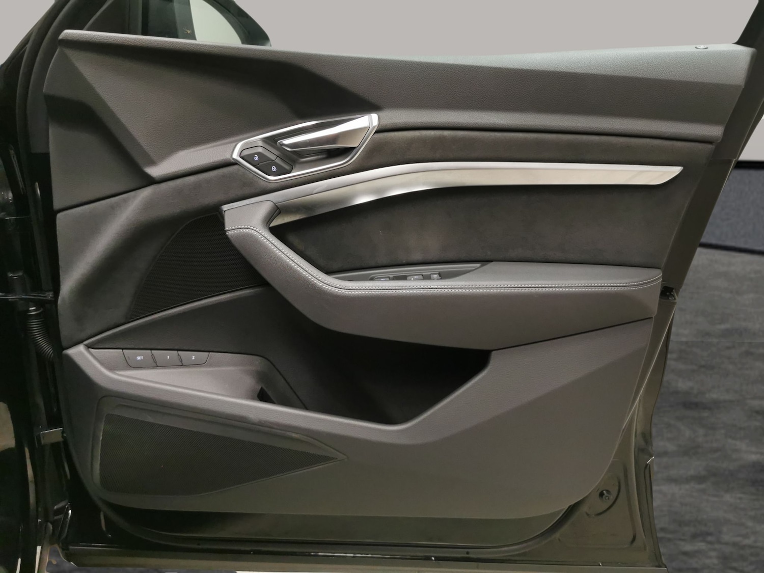 Used Audi e-tron 2023 for sale - 78199738: Photo 36