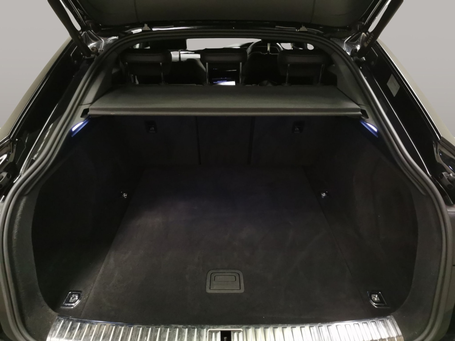 Used Audi e-tron 2023 for sale - 78199738: Photo 40