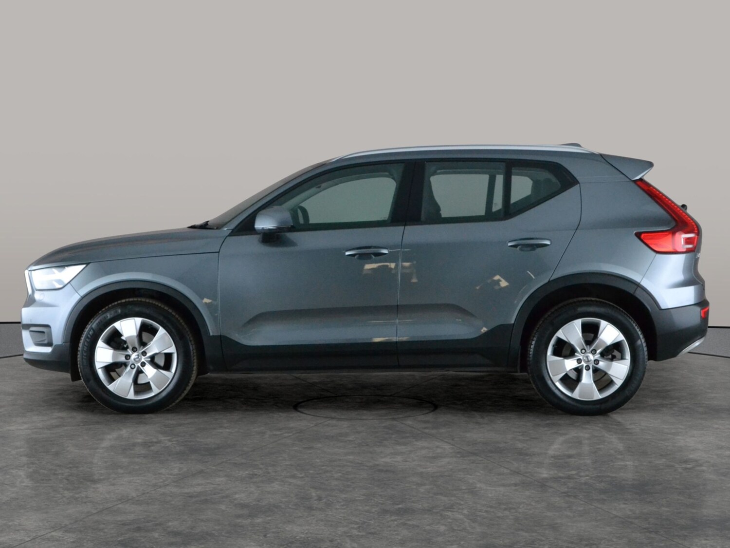 Used Volvo XC40 2019 for sale - 78094232: Photo 13