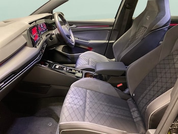 Used Volkswagen Golf 2023 for sale - 78554800: Photo