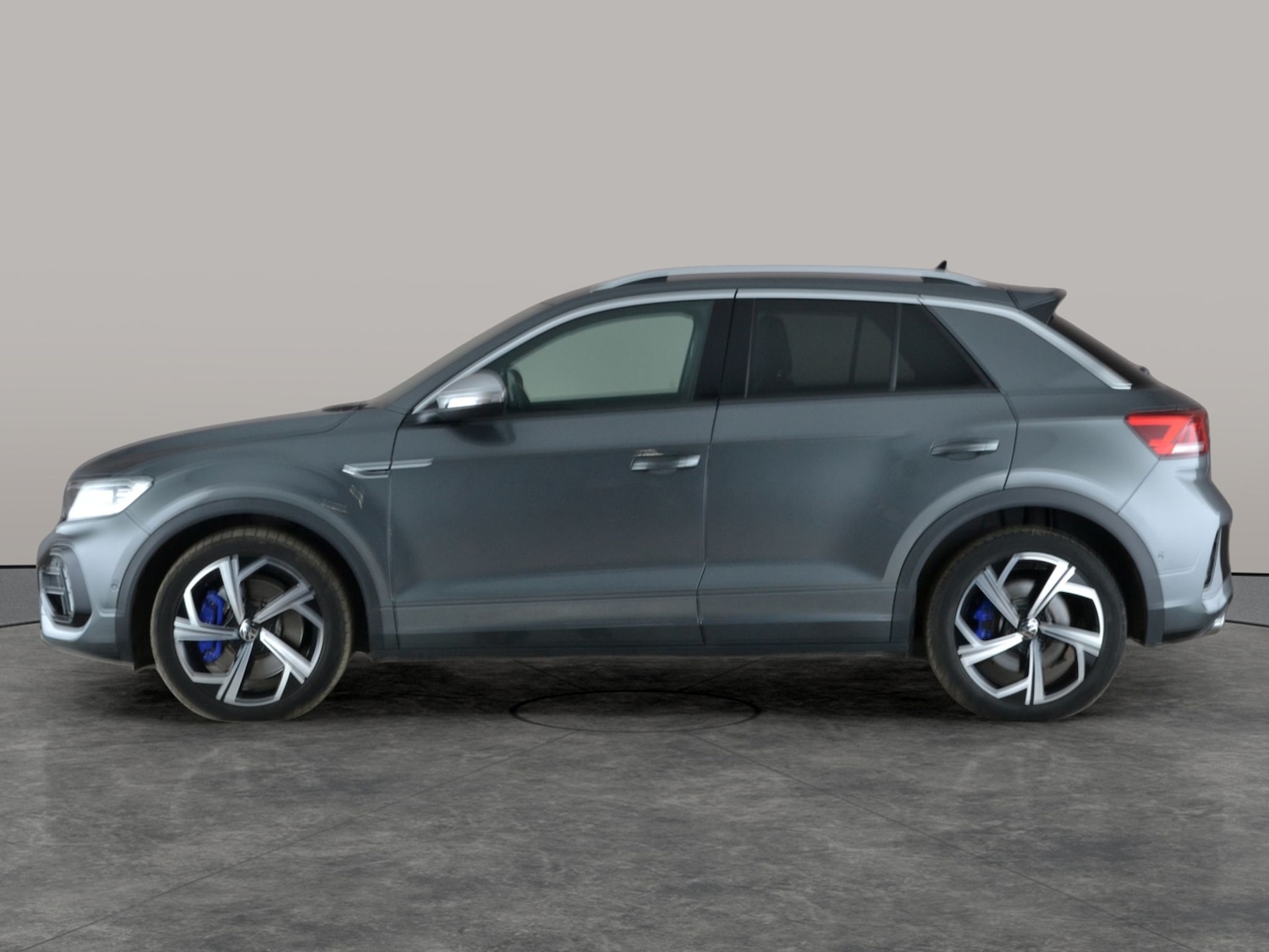 Used Volkswagen T-Roc 2023 for sale - 77255854: Photo 12