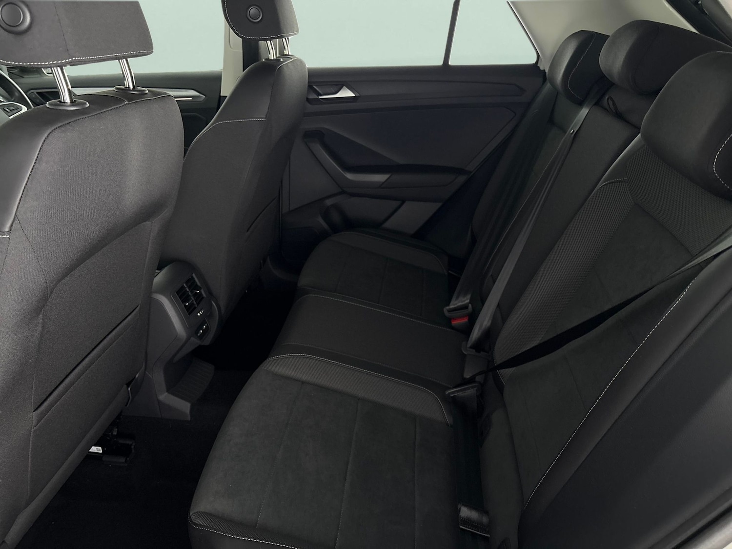 Used Volkswagen T-Roc for sale - 77245969: Photo 27