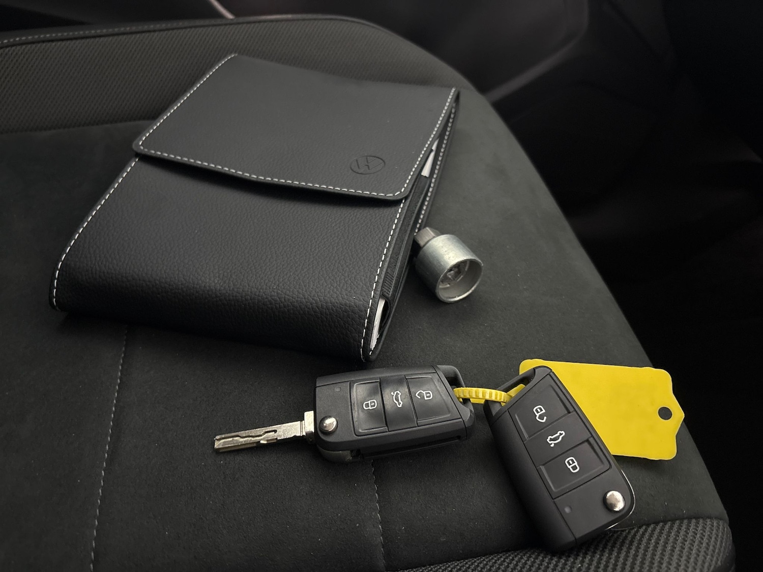 Used Volkswagen T-Roc for sale - 77245969: Photo 33