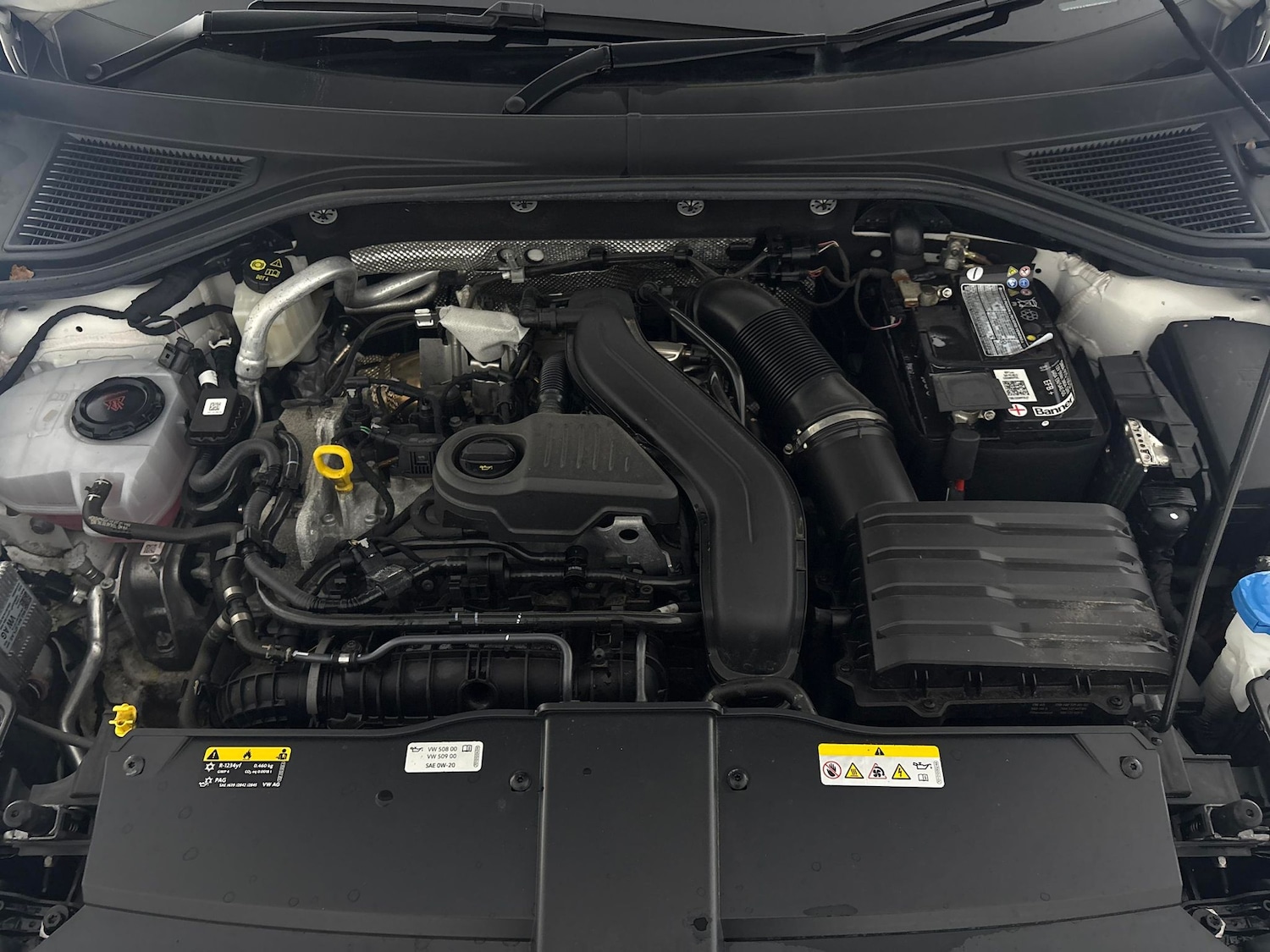 Used Volkswagen T-Roc for sale - 77245969: Photo 34