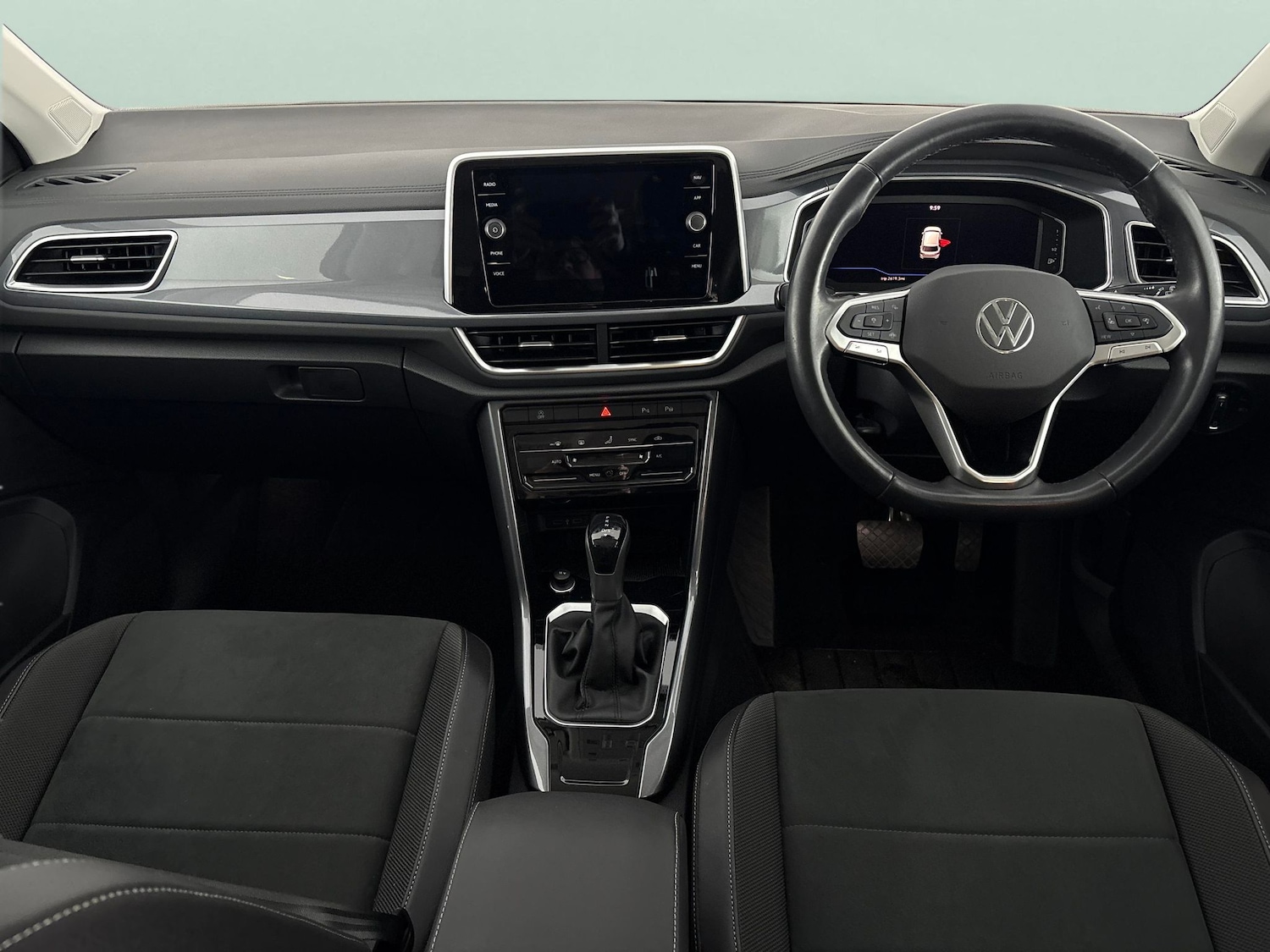 Used Volkswagen T-Roc for sale - 77245969: Photo 6