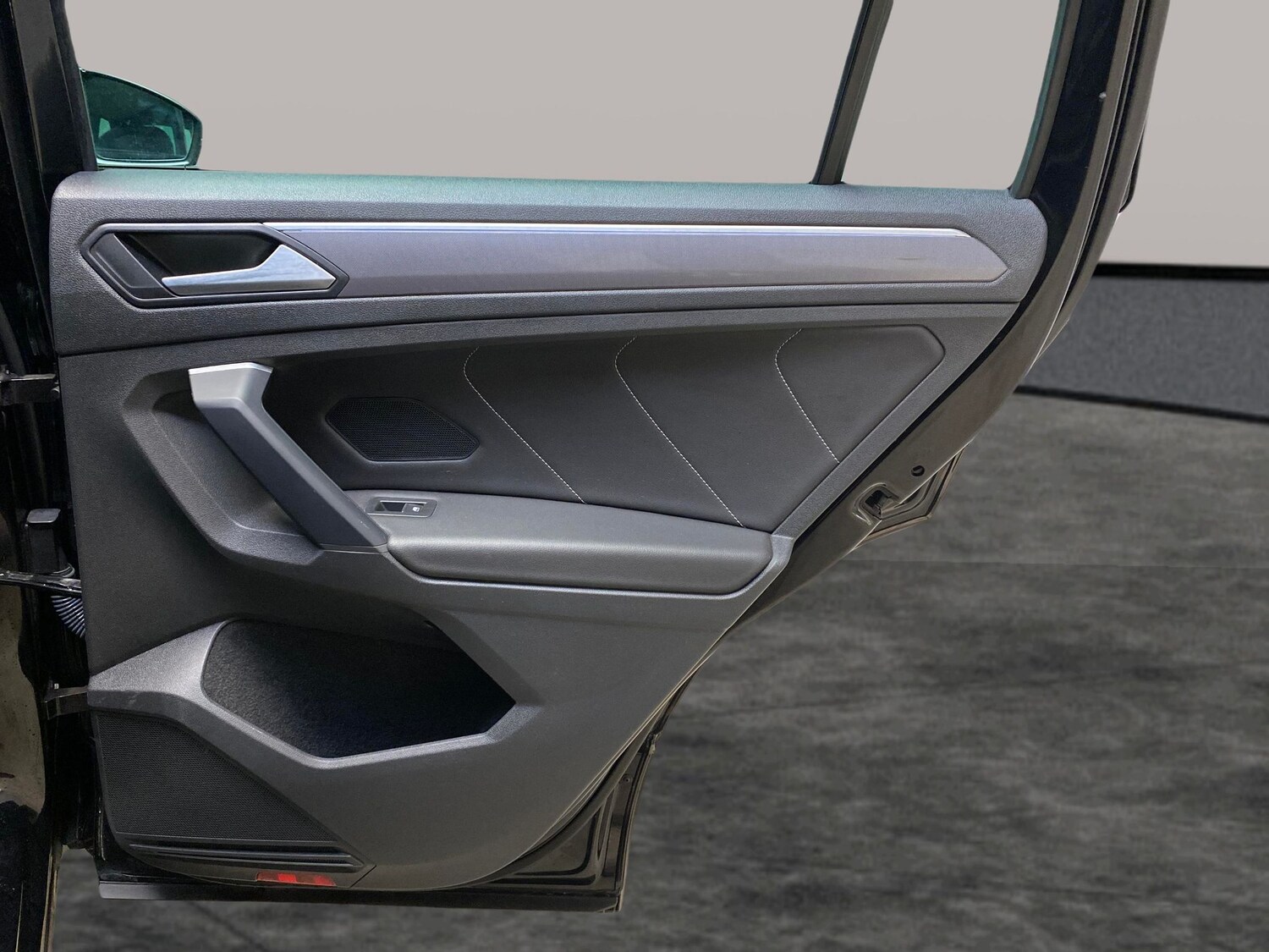 Used Volkswagen Tiguan 2020 for sale - 78026974: Photo 28