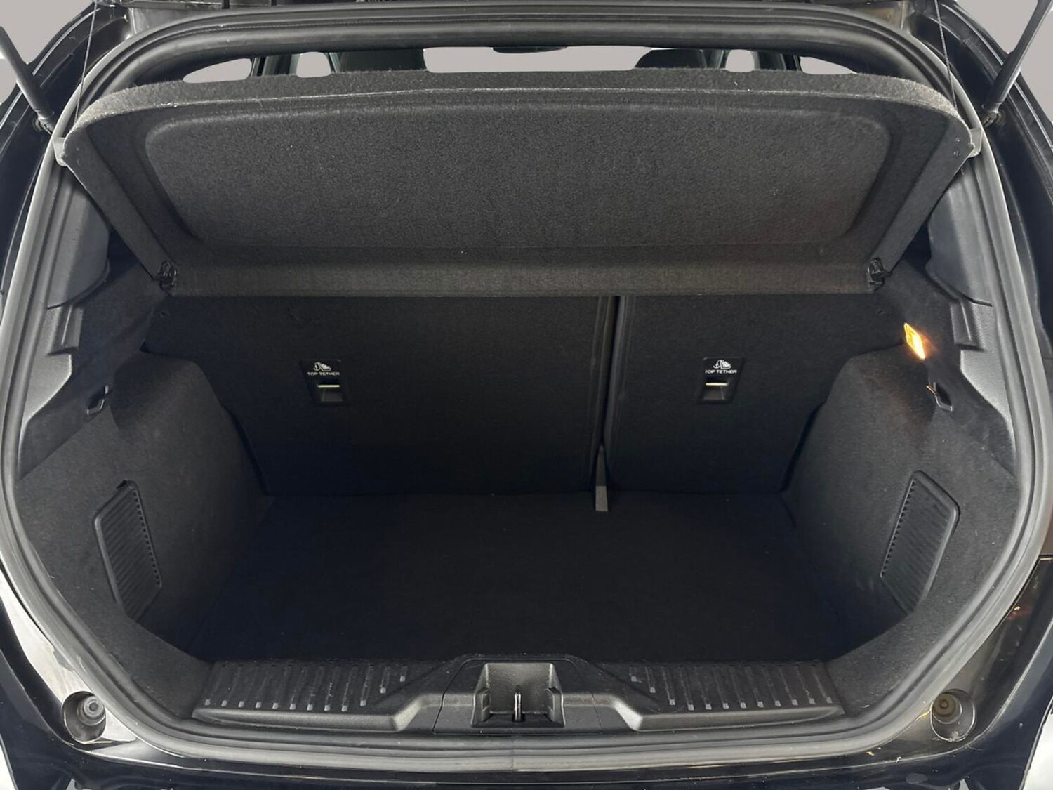 Used Ford Fiesta 2020 for sale - 77472268: Photo 32