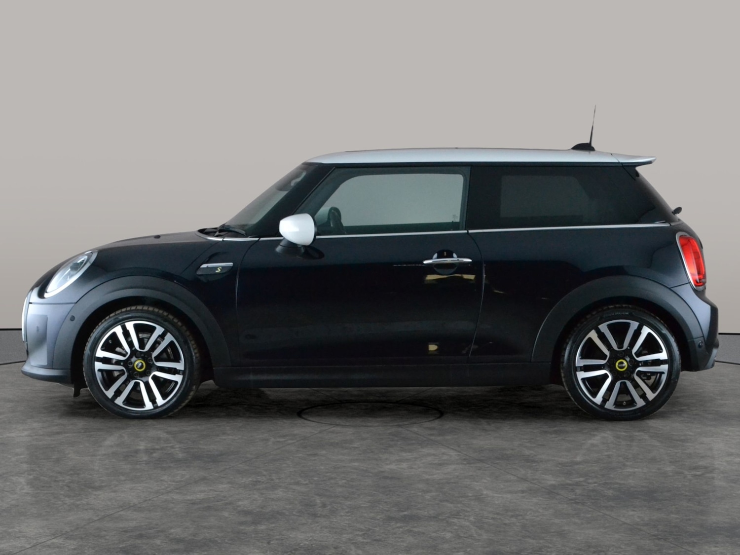 Used MINI Hatch 2022 for sale - 78028336: Photo 14