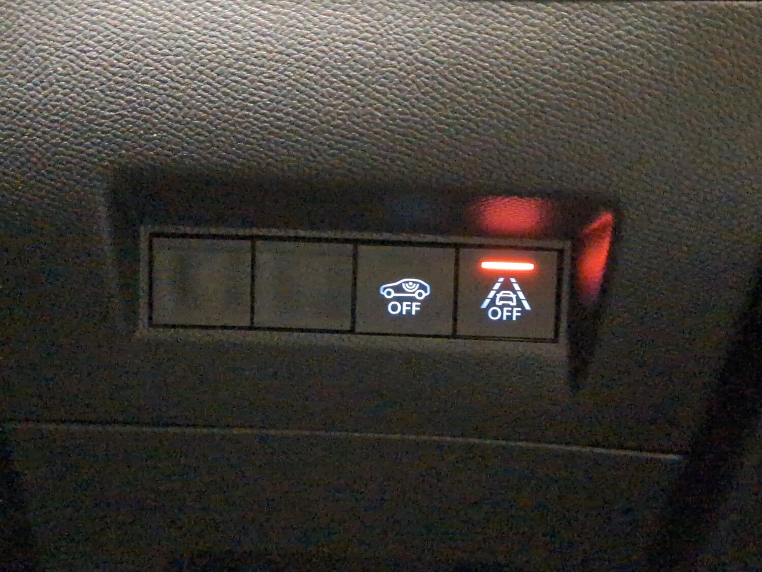 Used Peugeot 2008 2022 for sale - 77899145: Photo 23