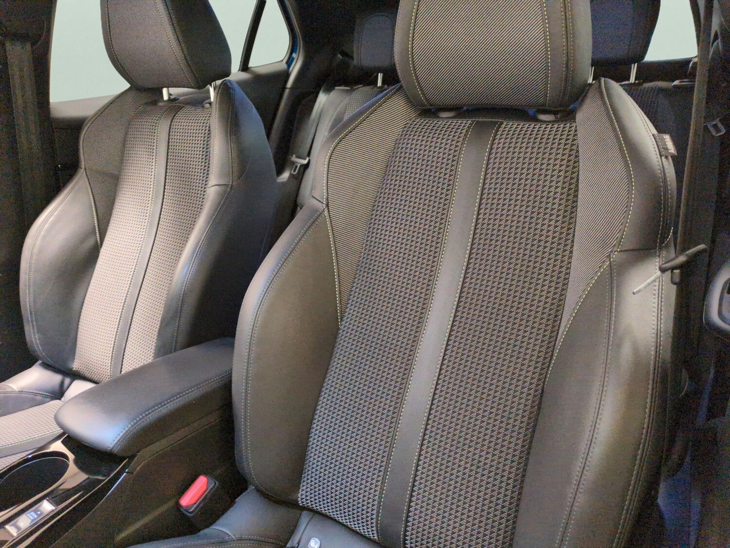 Used Peugeot 2008 2022 for sale - 77899145: Photo 25