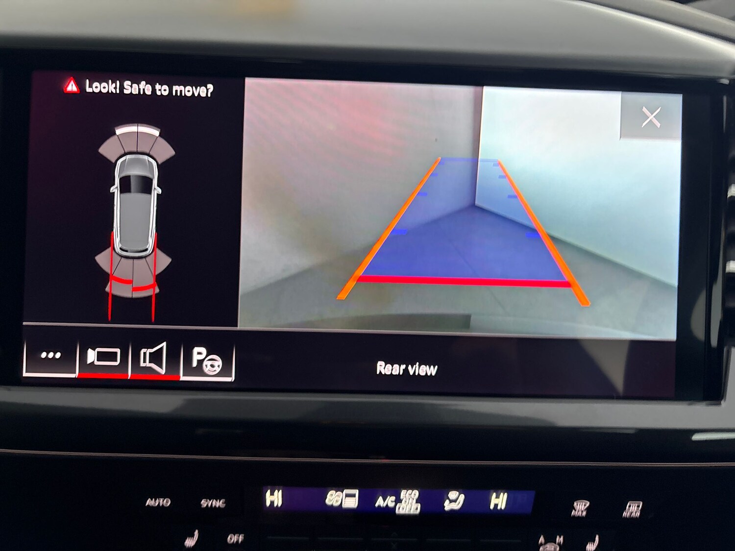 Used Audi Q4 e-tron 2022 for sale - 78060031: Photo 28