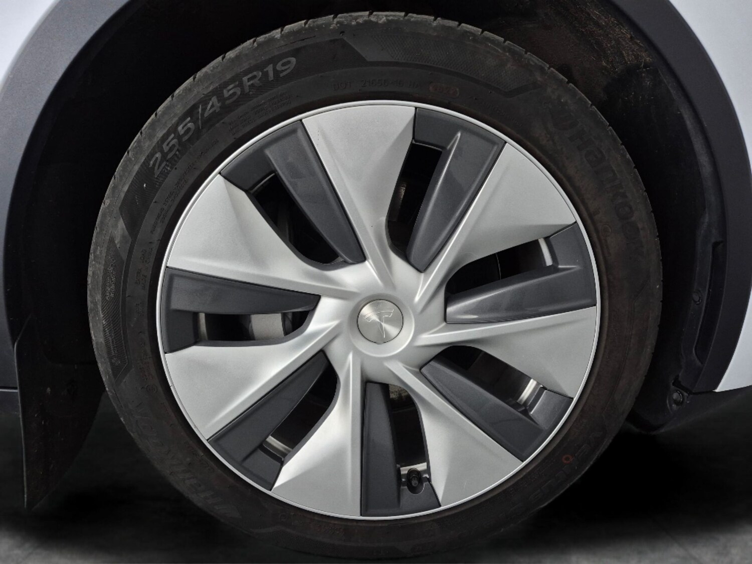 Used Tesla Model Y 2023 for sale - 77903735: Photo 31