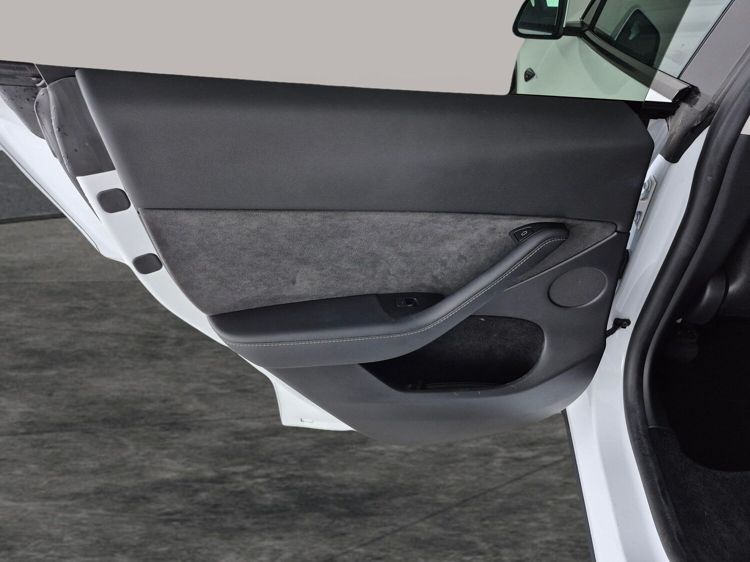 Used Tesla Model Y 2023 for sale - 77903735: Photo 35