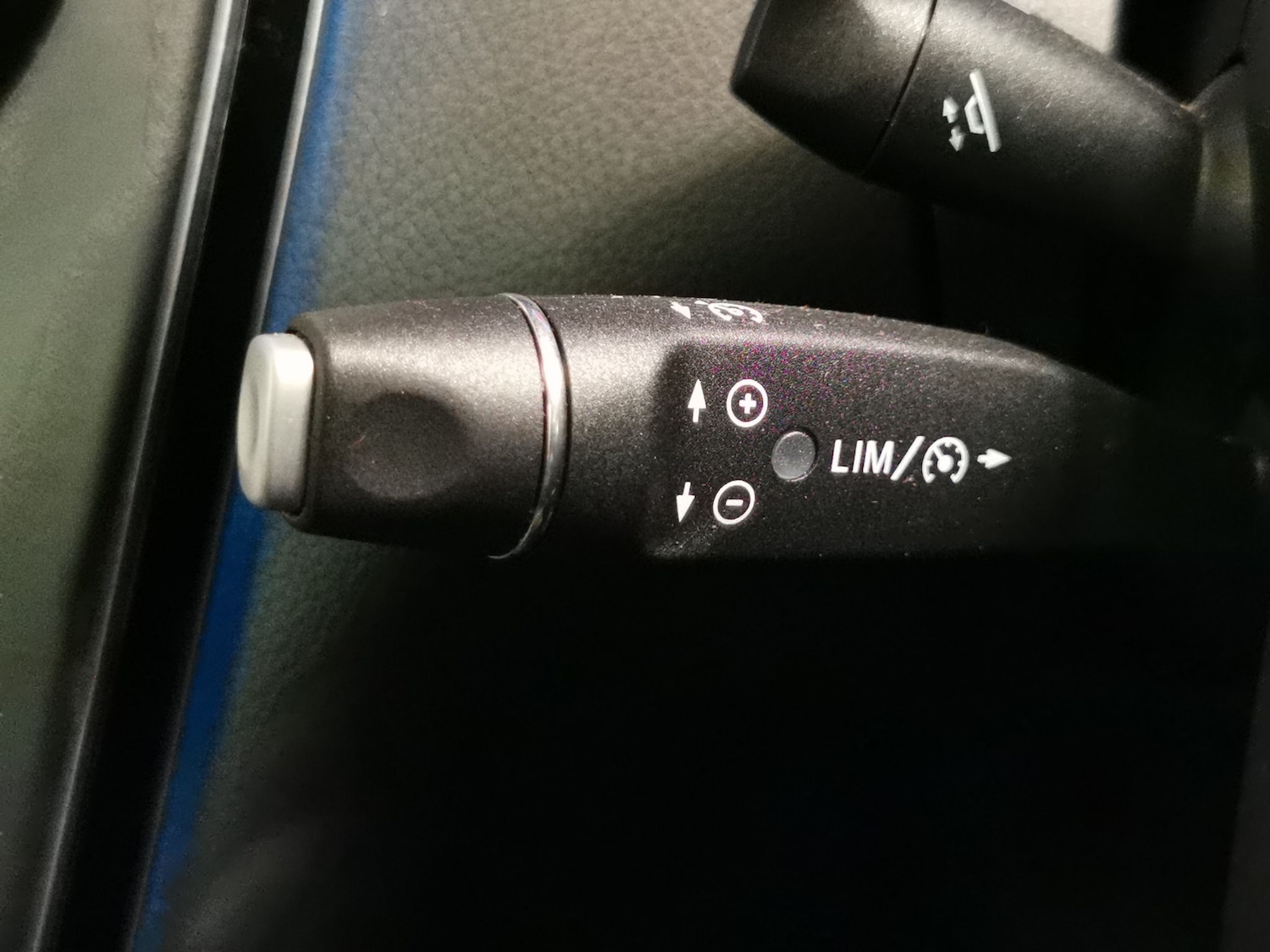 Used Mercedes-Benz GLC 2018 for sale - 76668593: Photo 20