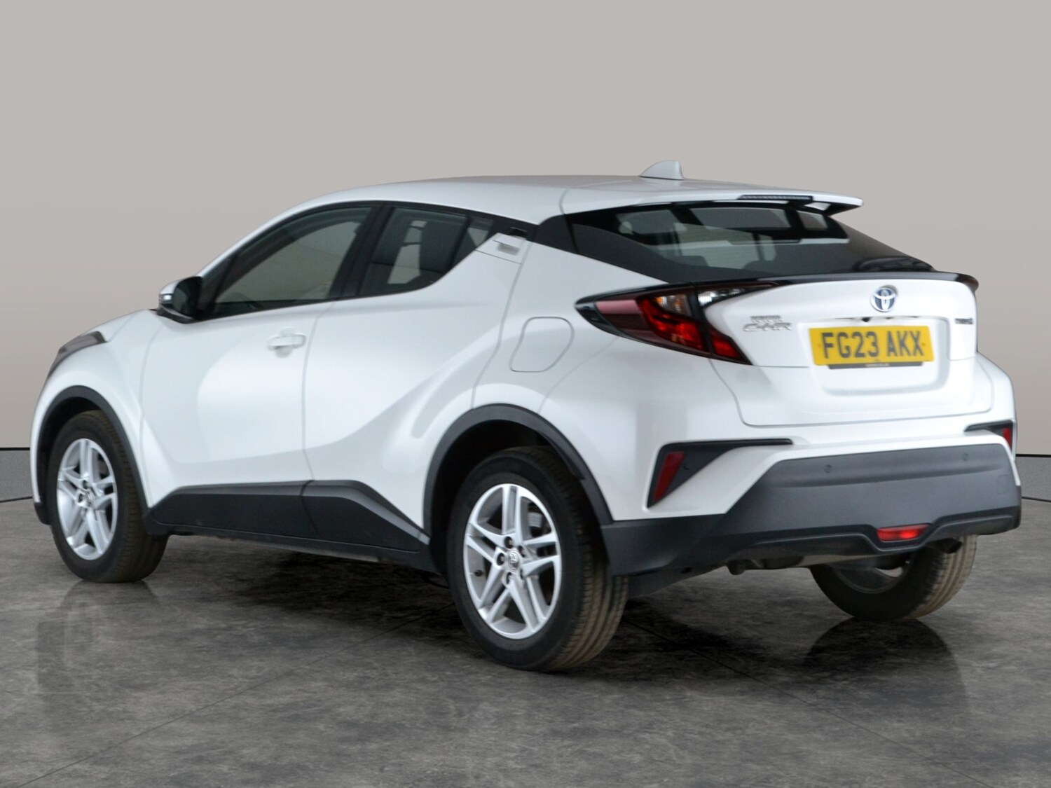 Used Toyota C-HR 2023 for sale - 78180694: Photo 11