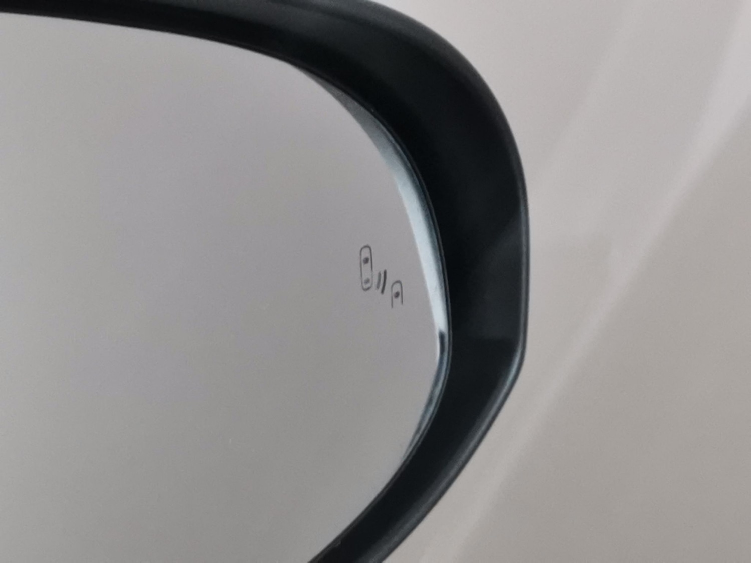 Used Toyota C-HR 2023 for sale - 78180694: Photo 13