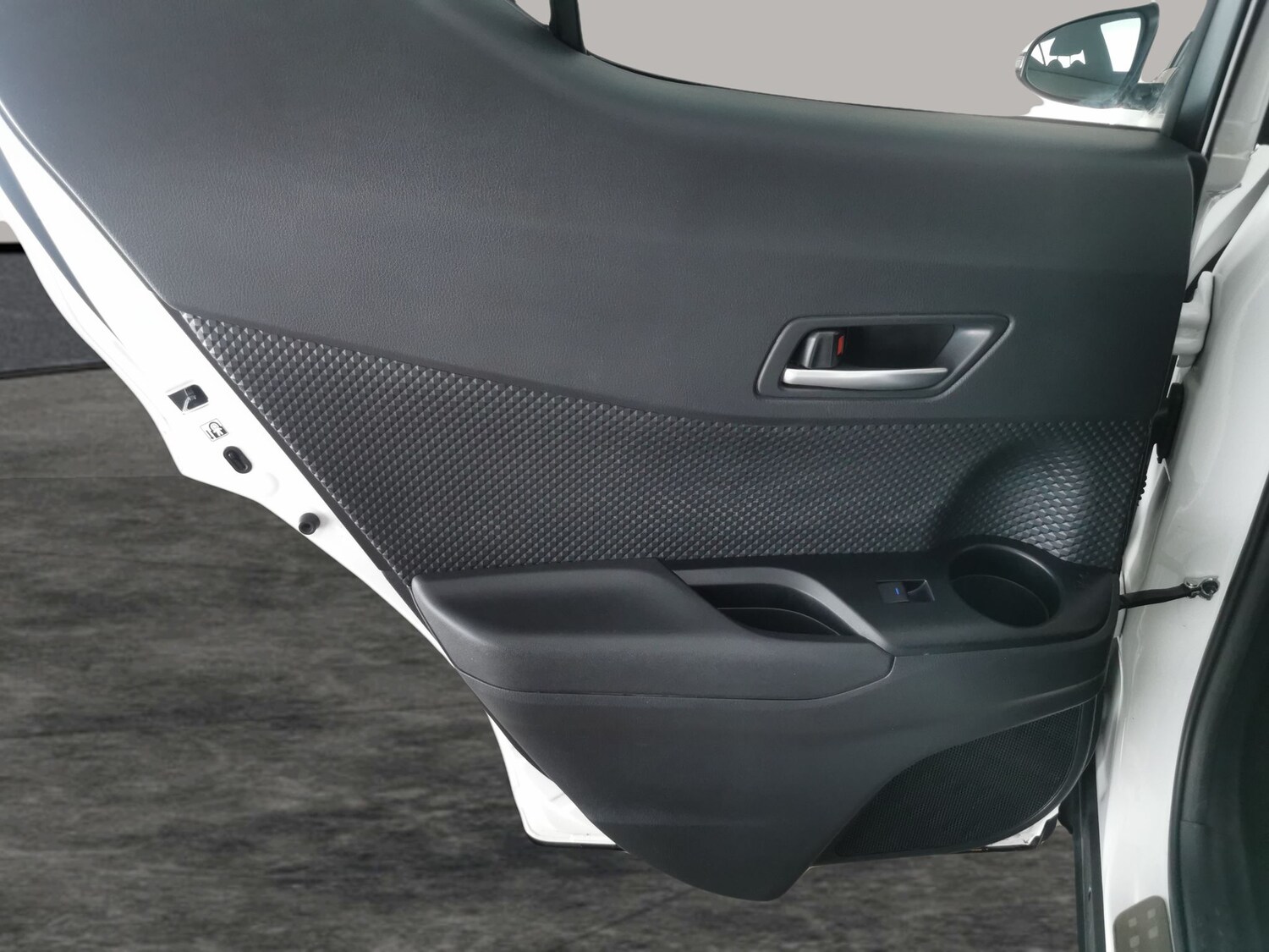 Used Toyota C-HR 2023 for sale - 78180694: Photo 23