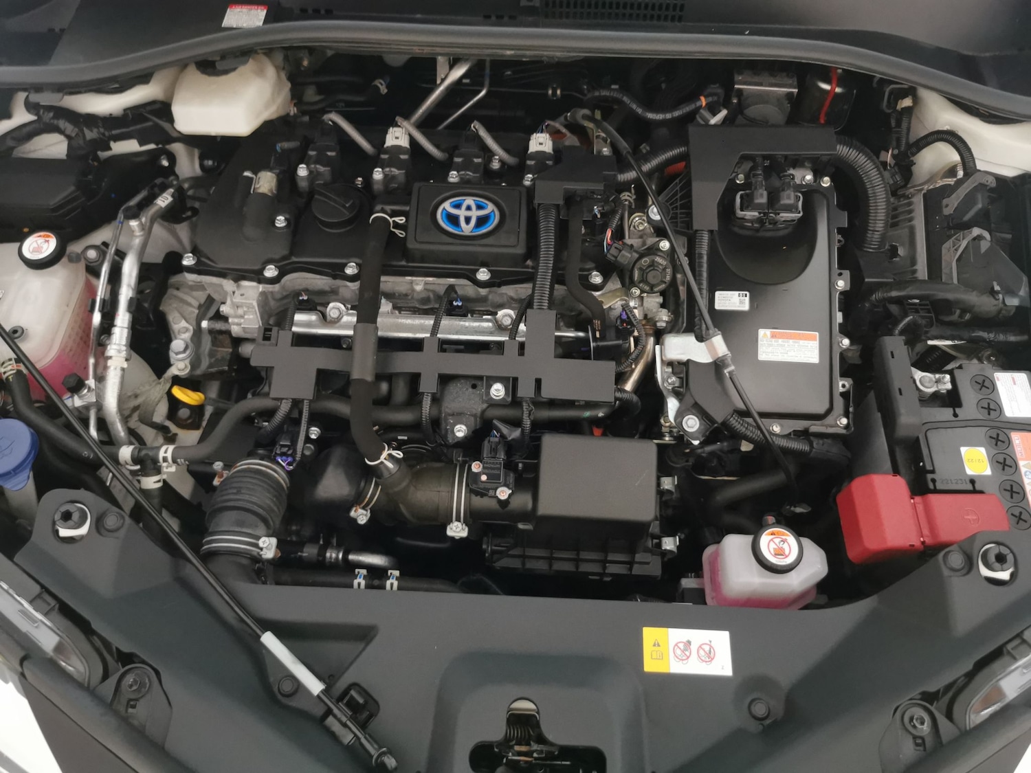 Used Toyota C-HR 2023 for sale - 78180694: Photo 27