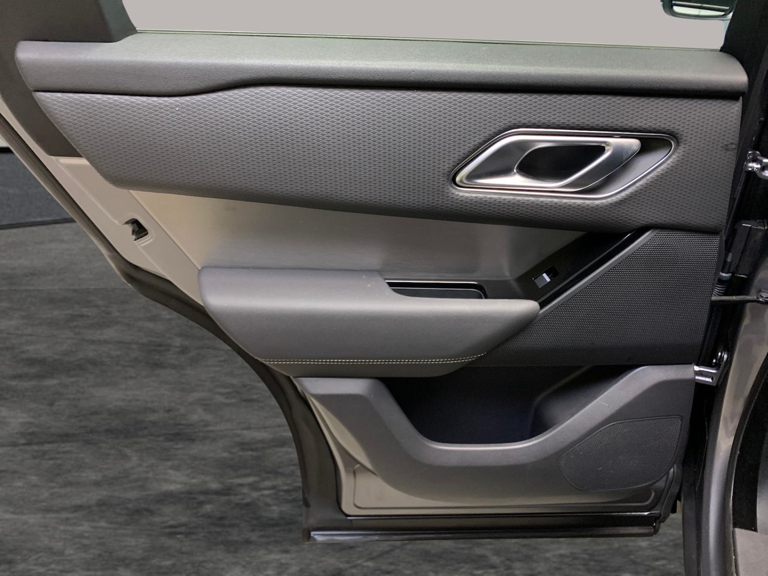 Used Land Rover Range Rover Velar 2021 for sale - 76935057: Photo 35