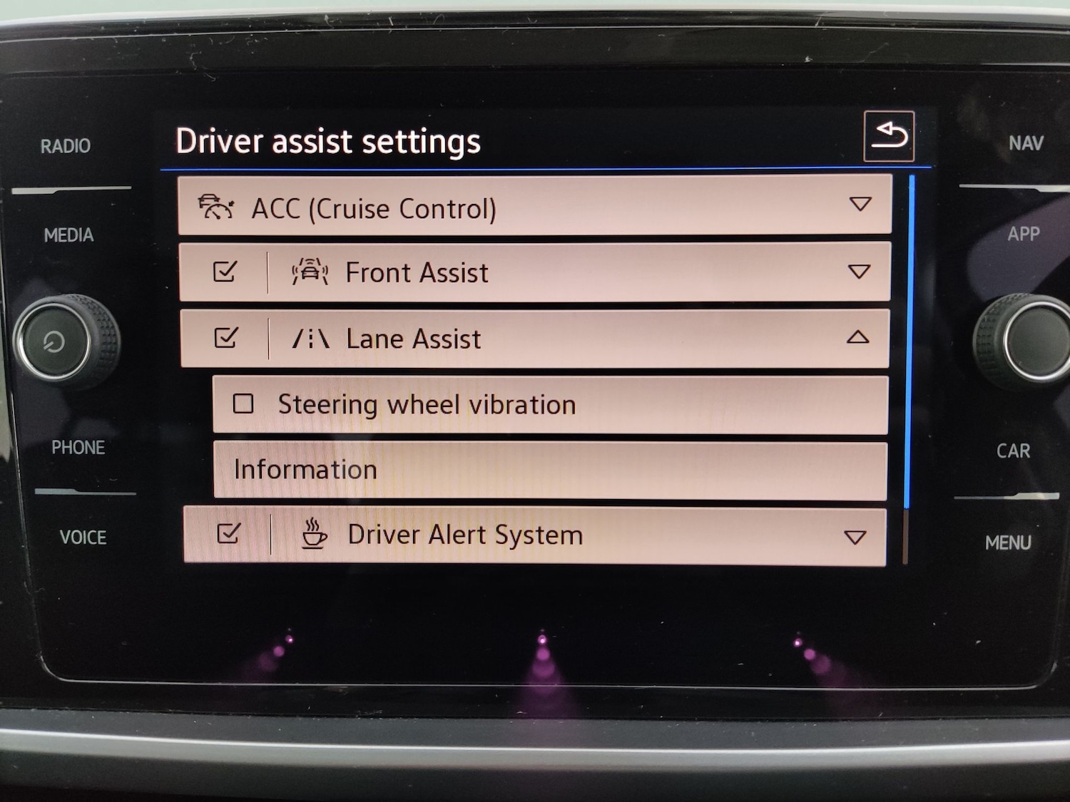 Used Volkswagen T-Roc 2022 for sale - 77981283: Photo 18