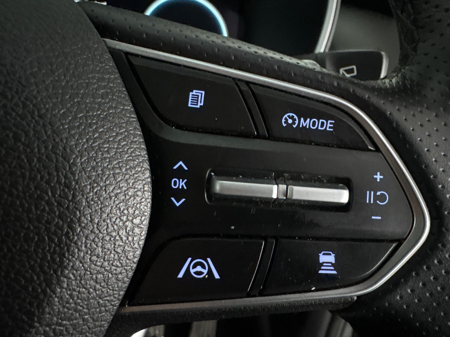 Used Hyundai Santa Fe 2022 for sale - 76402984: Photo 24