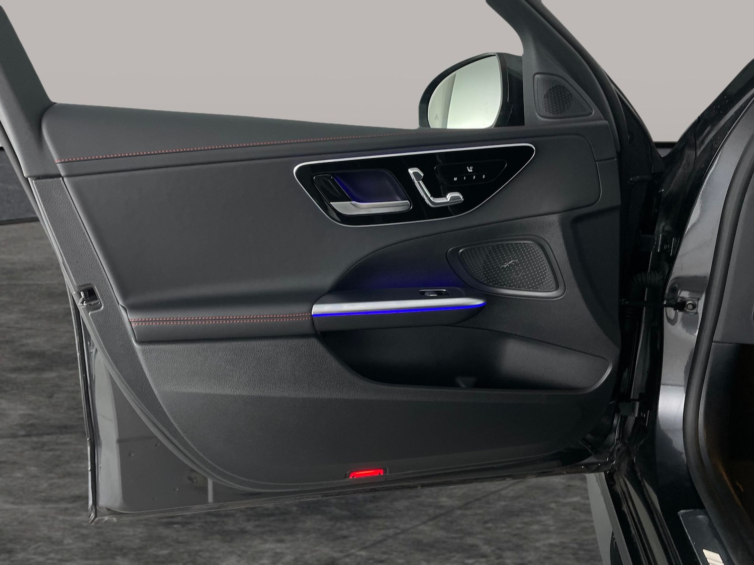 Used Mercedes-Benz C Class 2023 for sale - 76919557: Photo 35