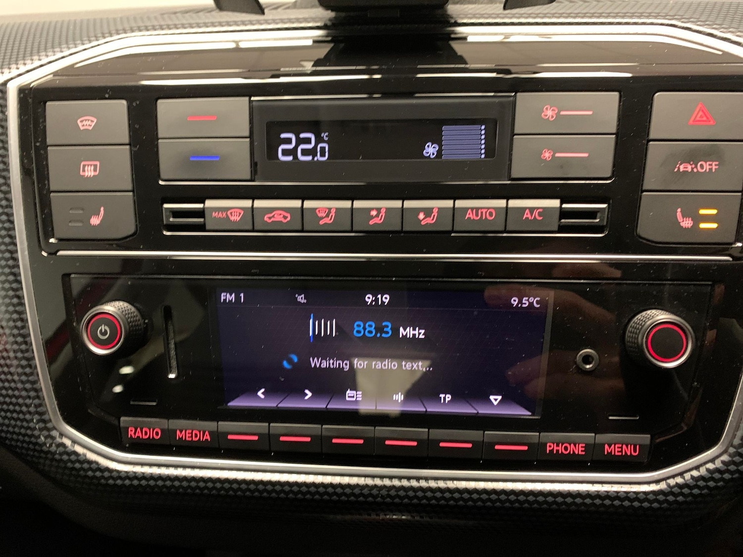 Used Volkswagen up! 2022 for sale - 77676078: Photo 5