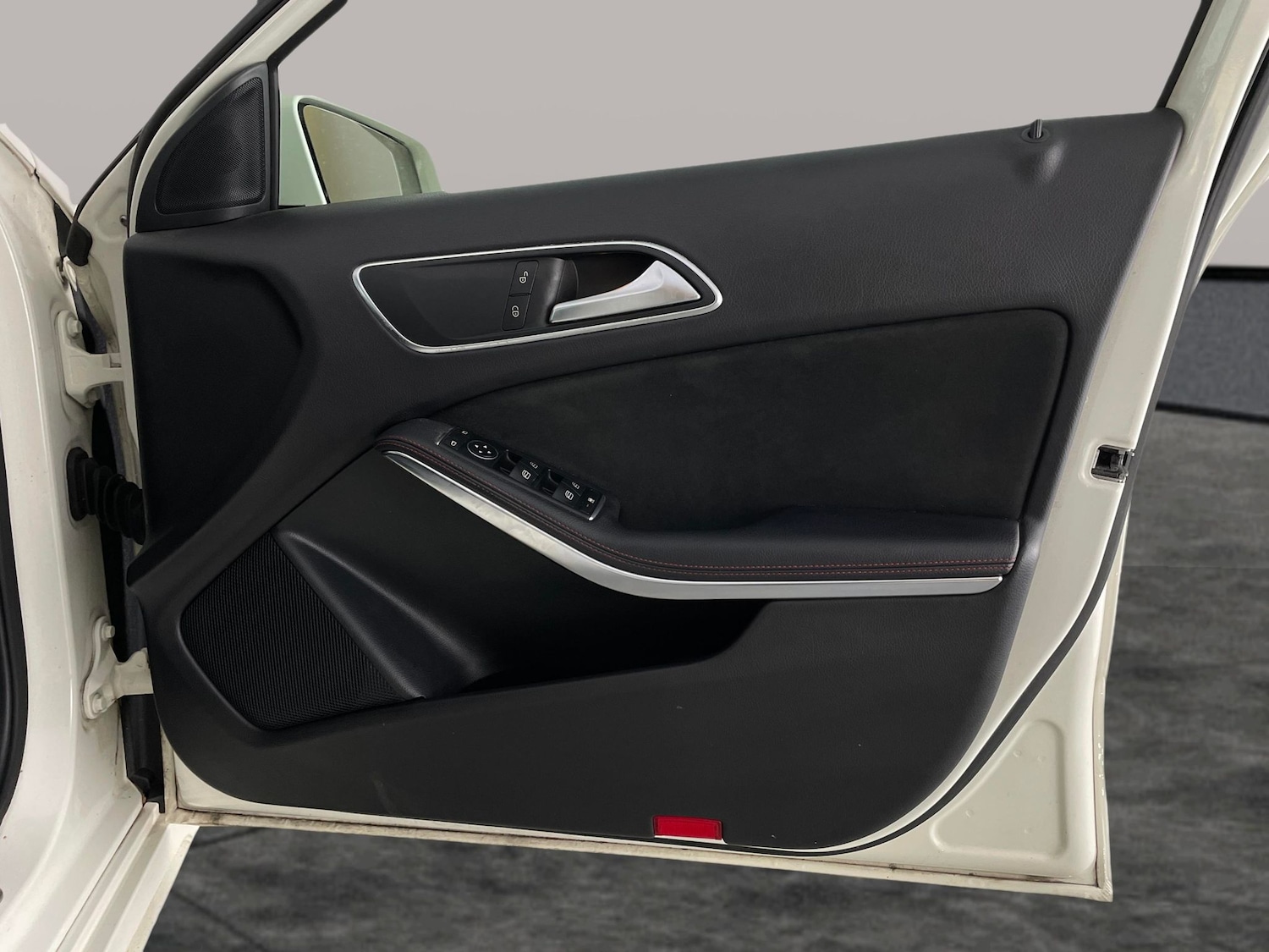 Used Mercedes-Benz A-Class 2018 for sale - 77641103: Photo 29